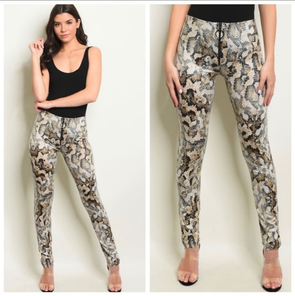 LAST 1! Snakeskin Print Pants